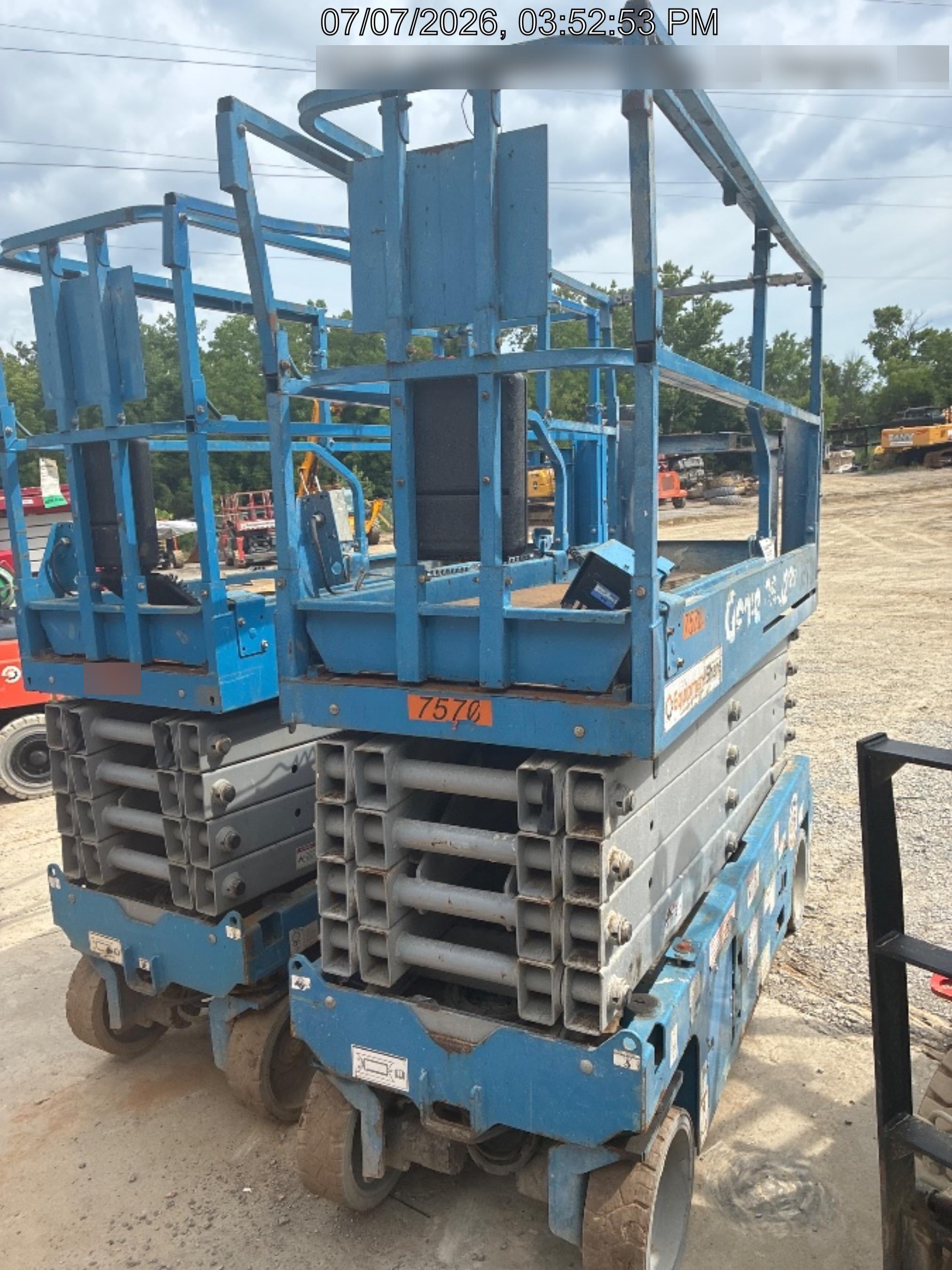 2018 GENIE GS-3232
