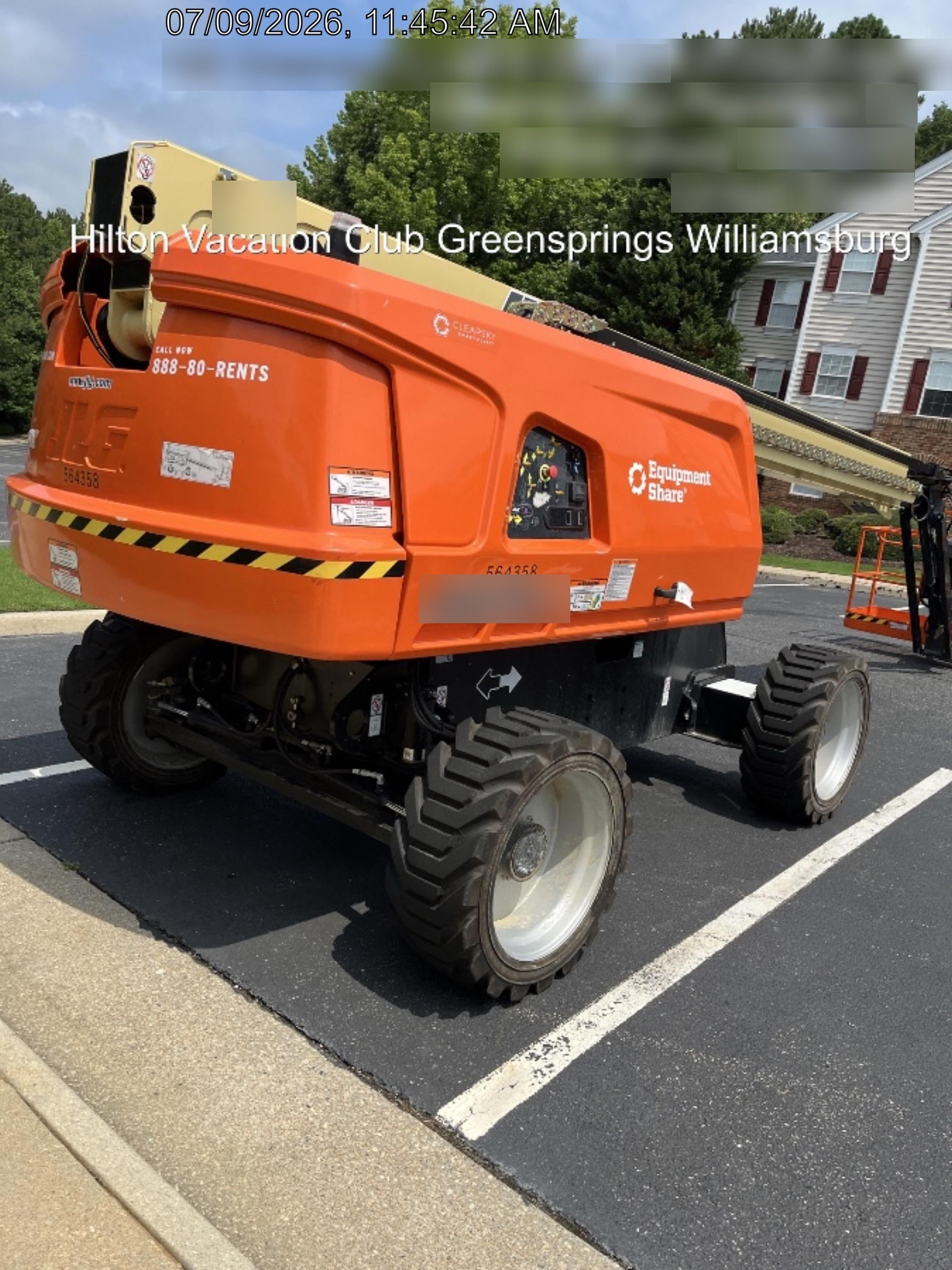 2025 JLG 660SJ