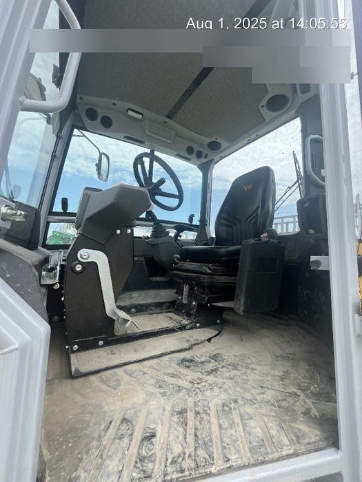 2025 WACKER NEUSON DV604 Cab Standard Tires