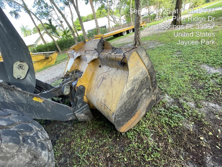 2014 HYUNDAI 3.0 cu yd Bucket, Wheel Loader - HYUNDAI