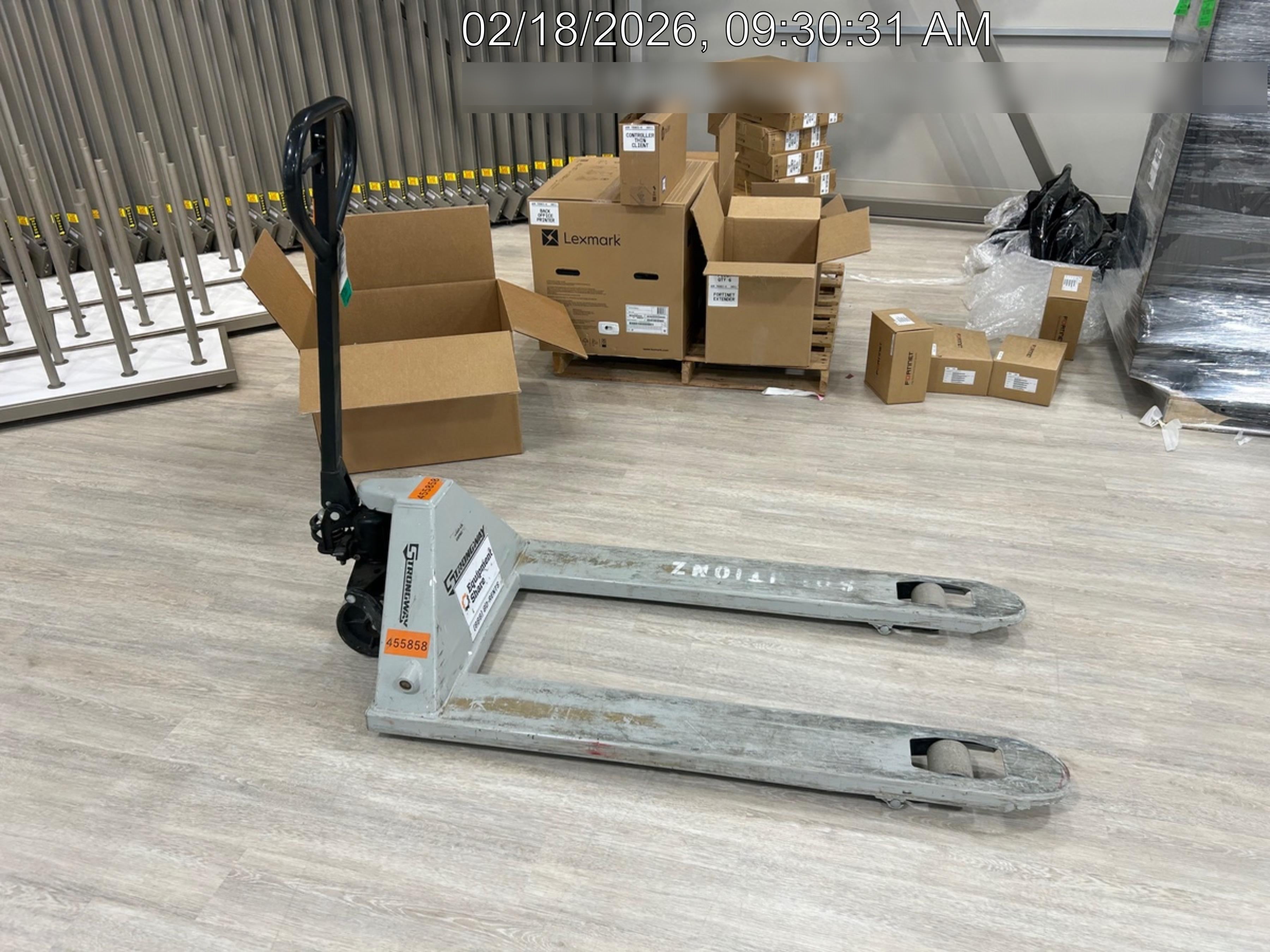 2024 STRONGWAY 4400 lb Pallet Jack
