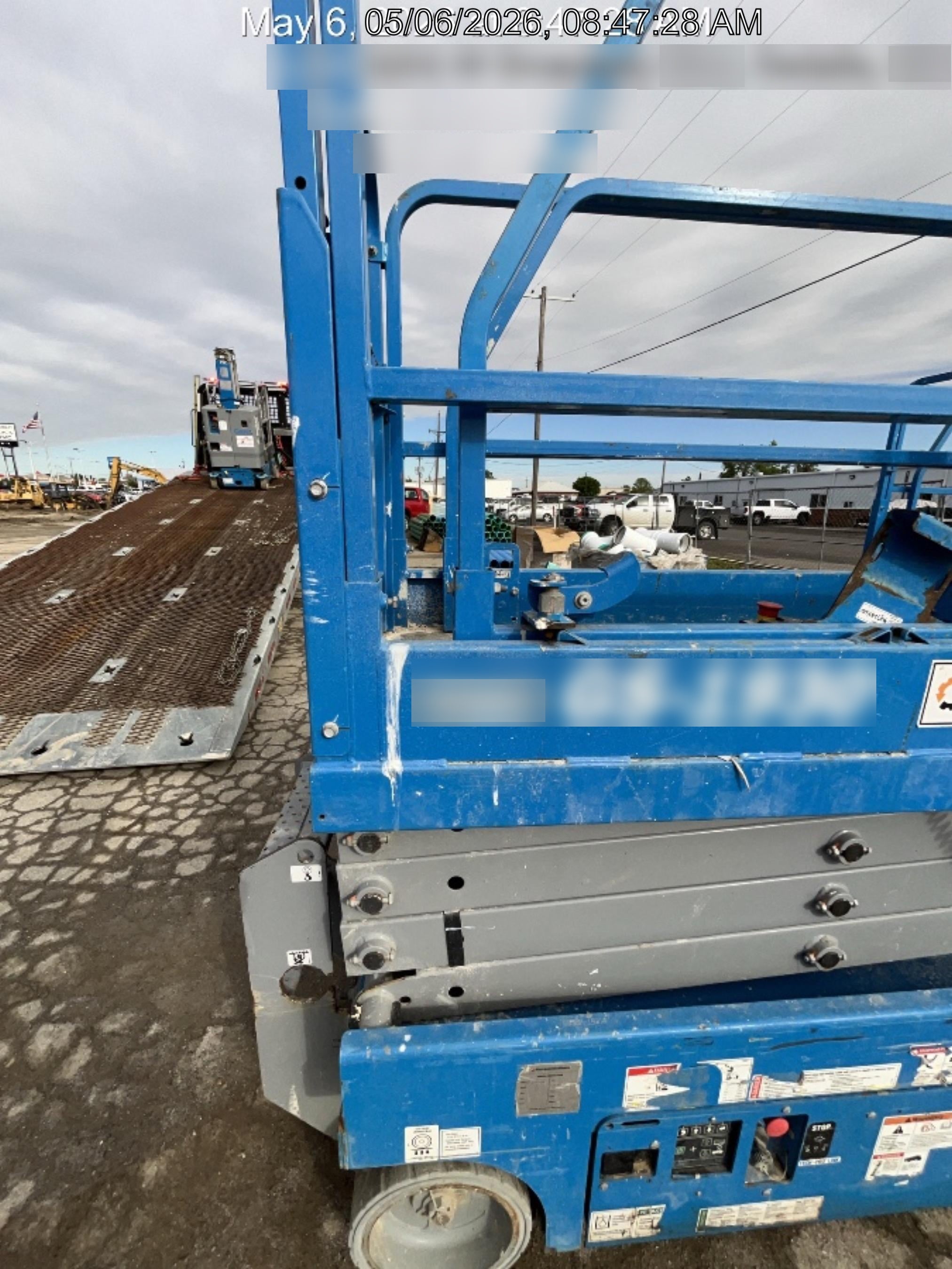 2020 Genie GS-1930 Solid Non Marking Tires, Beacon, Folding rails with half height swing gate