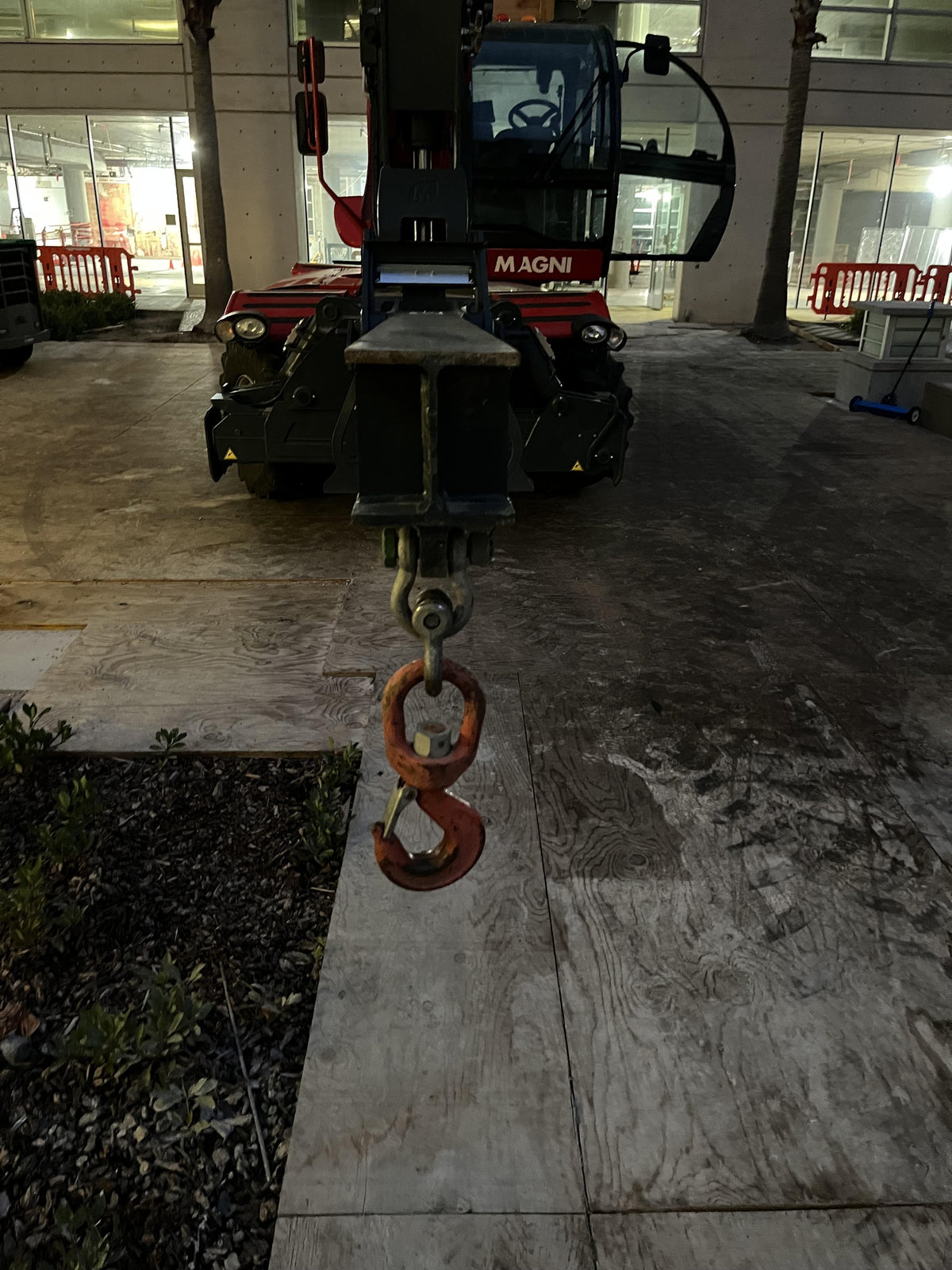 2022 MAGNI 2000 KG Jib