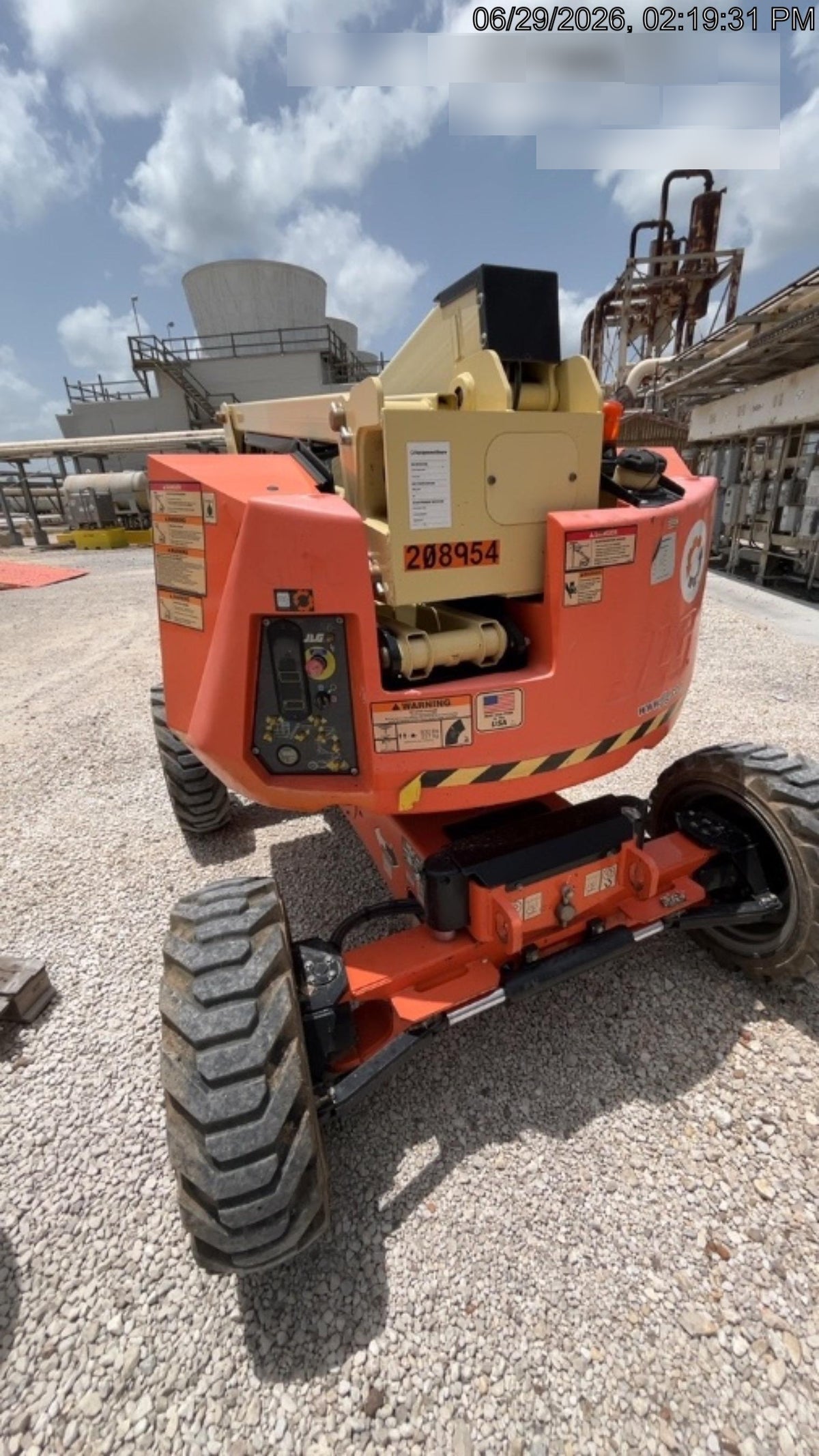 2022 JLG 340AJ