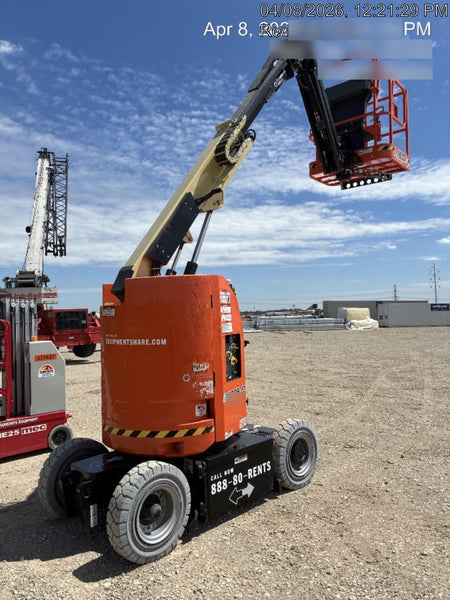 2025 JLG E300AJP