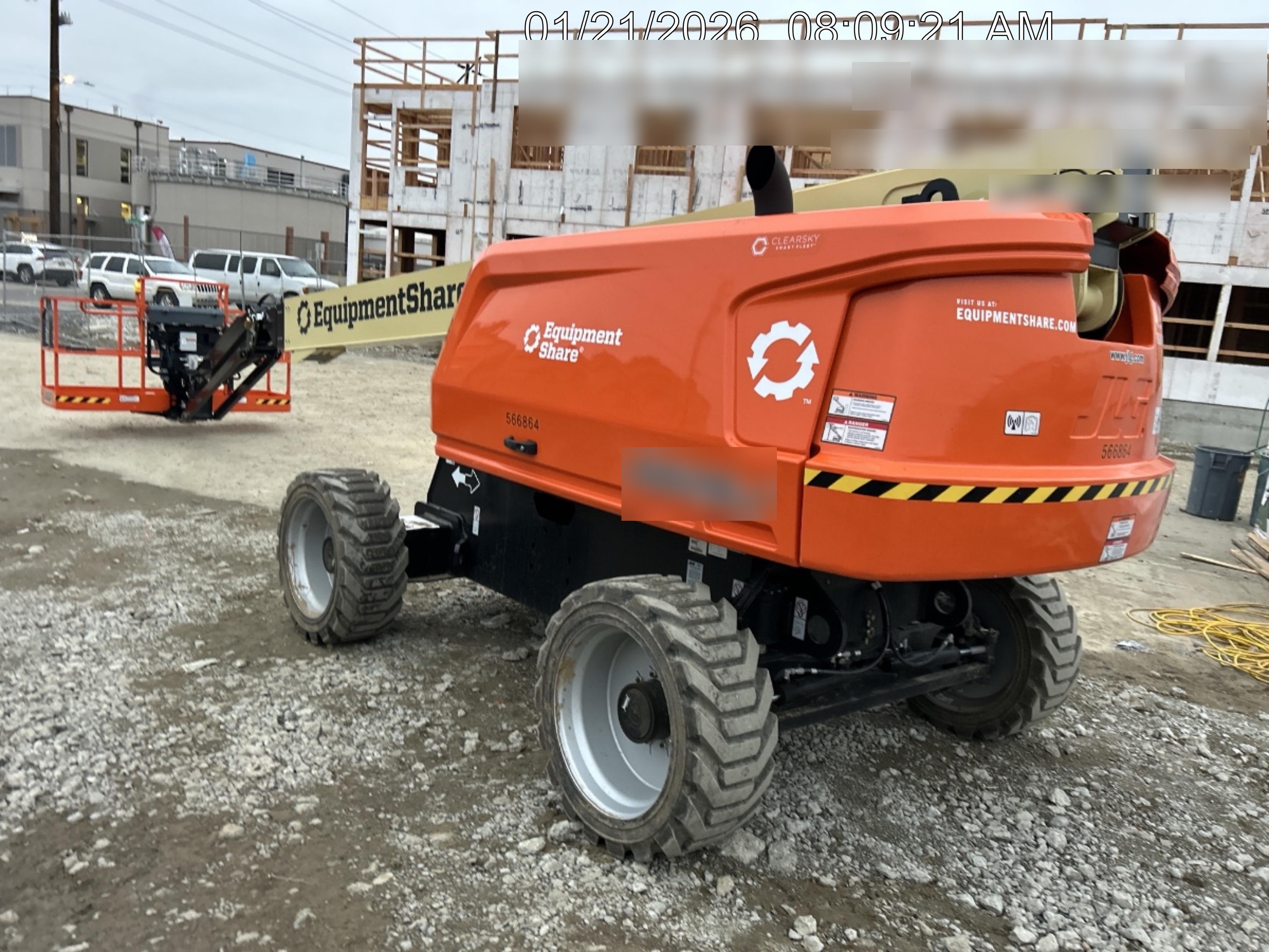 2025 JLG 660SJ