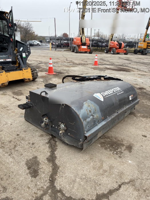 2019 PALADIN Sweepster SB72