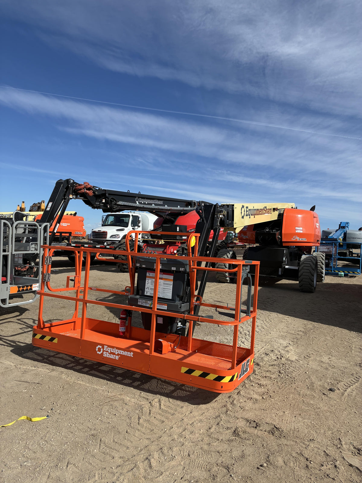 2026 JLG 660SJ