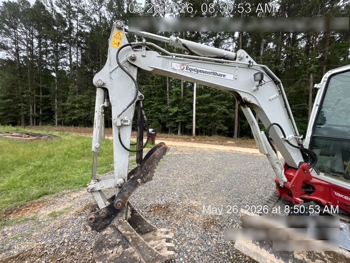 2023 TAKEUCHI TB235-2CR