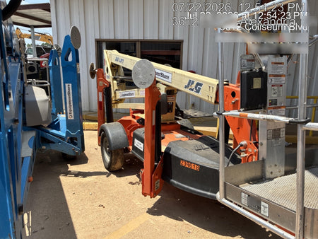 2022 JLG T350