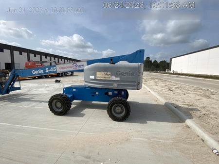 2017 GENIE S-45