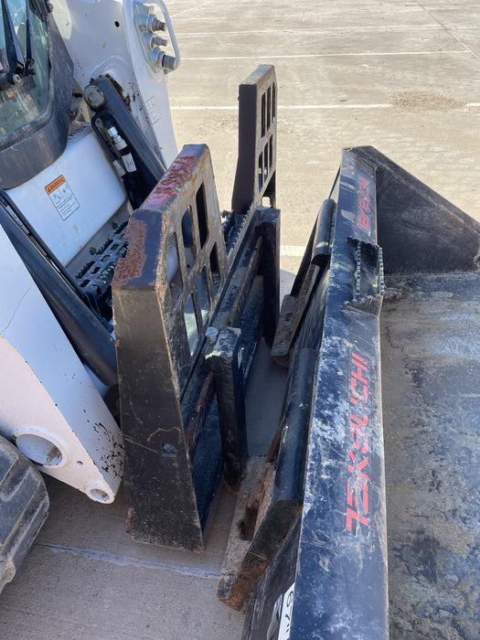 2021 FEMA 48" Pallet Forks - FEMA