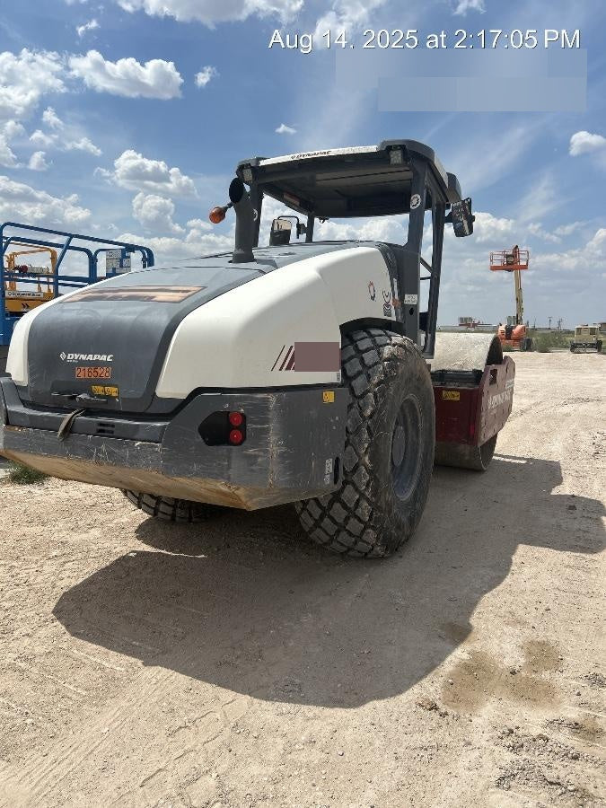 2022 DYNAPAC CA2500D