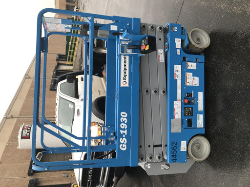 2019 Genie GS-1930 Fixed rails with chain Entry