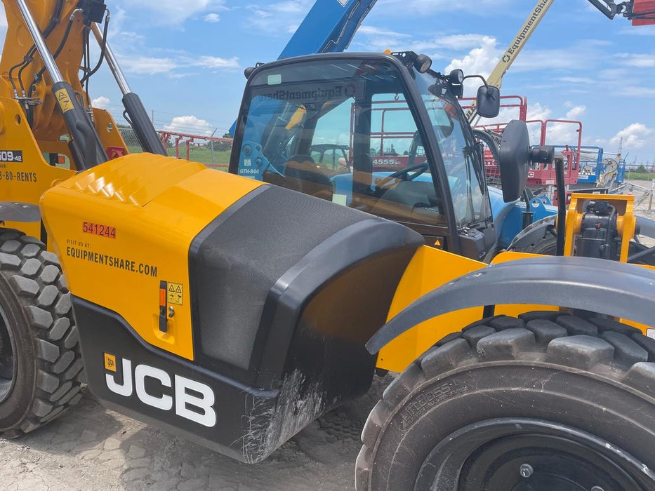 2025 JCB 509-42