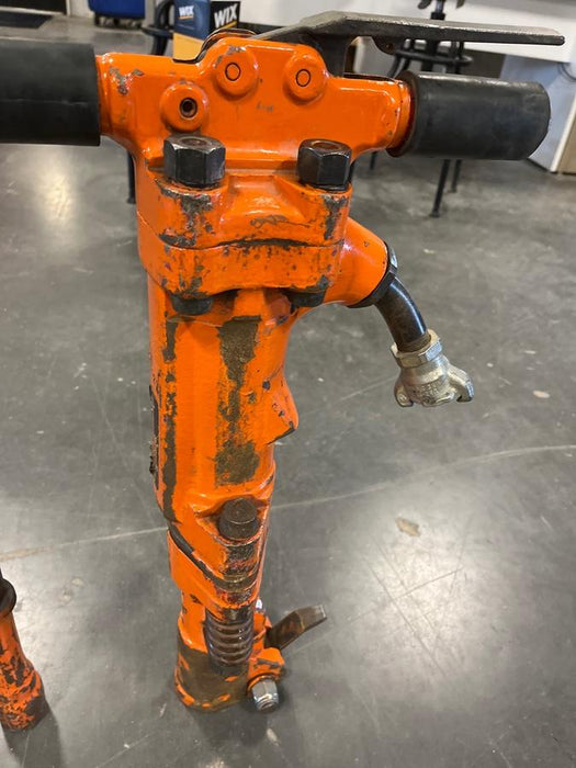 2023 MICHIGAN PNEUMATIC ES-TPB60-118-TRACKER