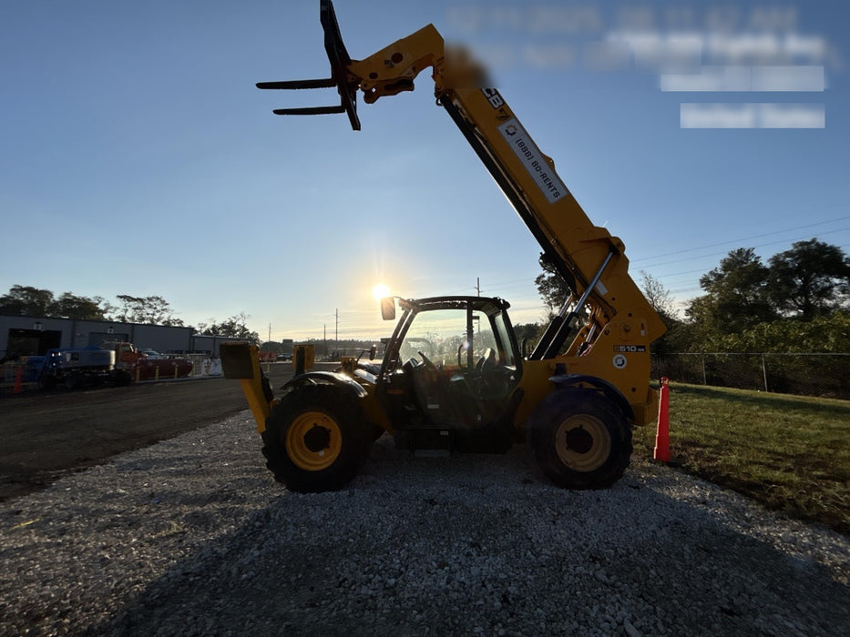 2020 JCB 510-56 Canopy, Solid Tires, Work Lights, Beacon, Aux Hydraulics, Back up Alarm, Lifting Eye, ES Decals