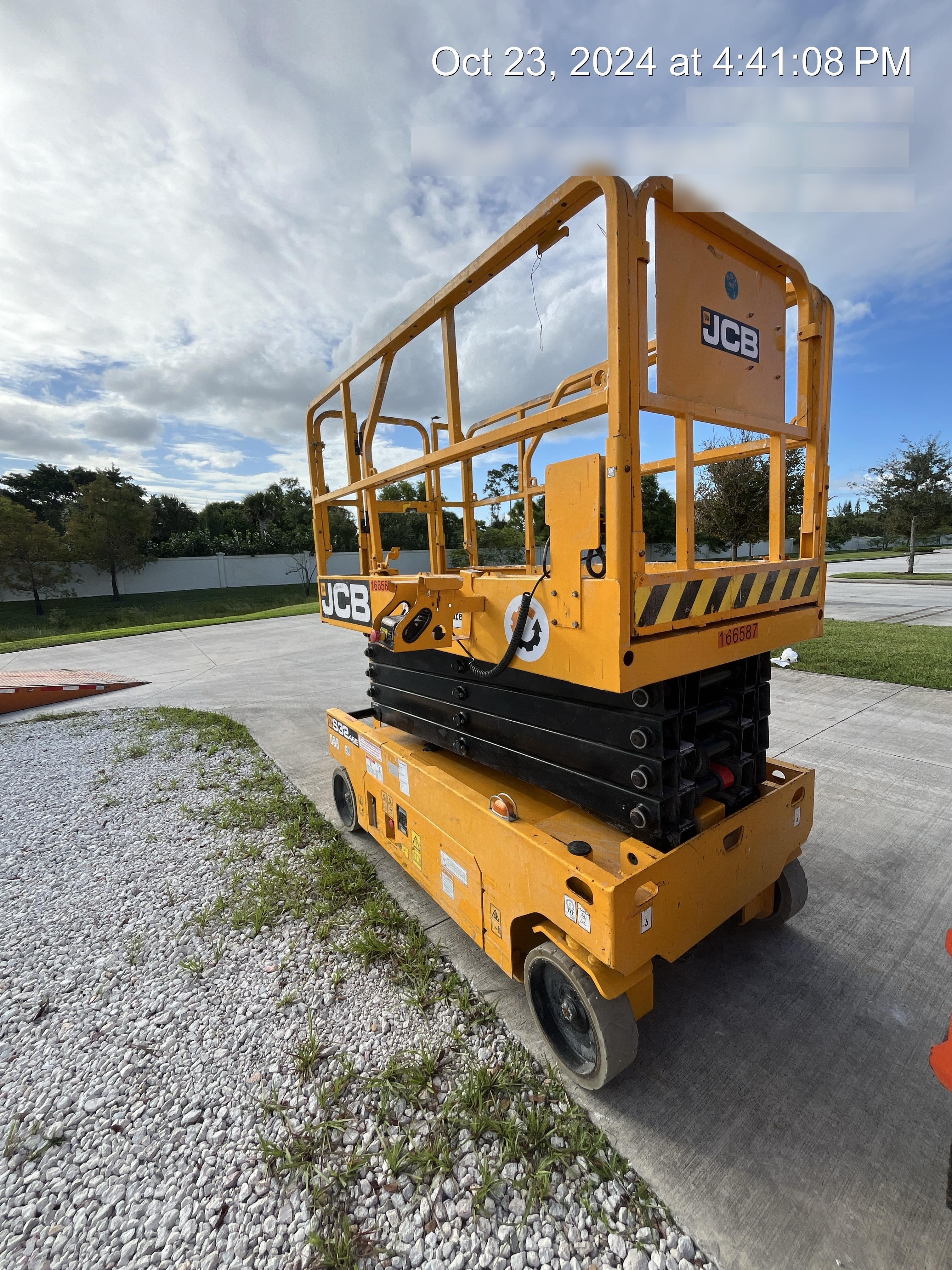 2021 JCB S3246E