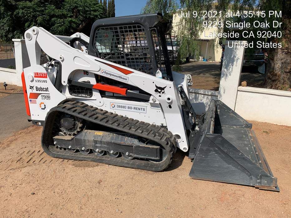 2021 BOBCAT T740
