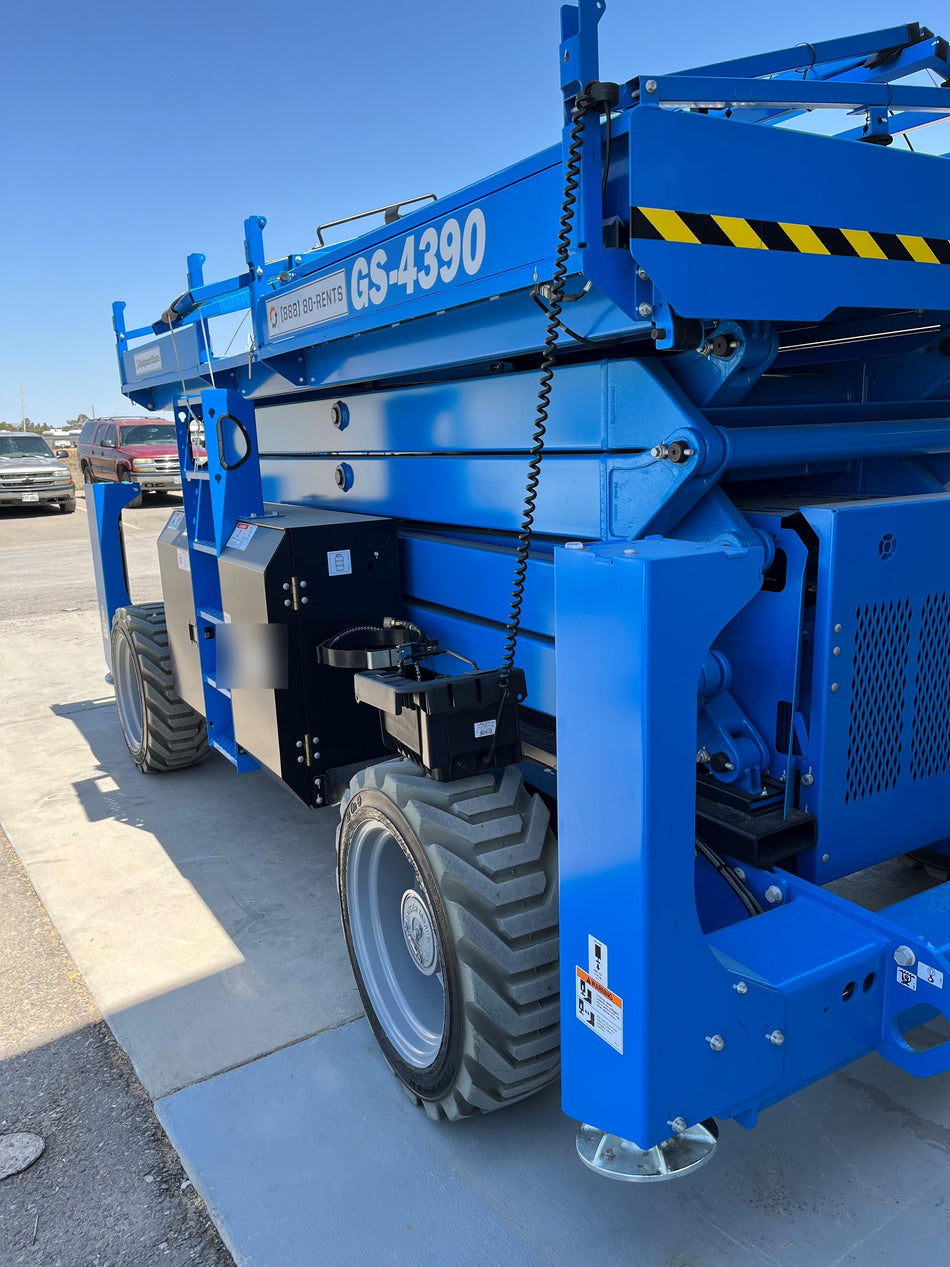 2023 GENIE GS-4390 RT