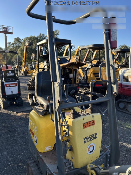 2017 Wacker Neuson 803 Wacker Neuson 803 Mini - Canopy Base/12" Bucket