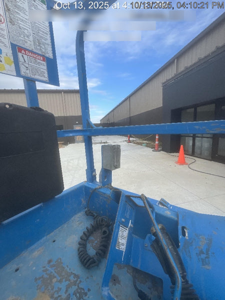 2020 Genie GS-1930 Solid Non Marking Tires, Beacon, Folding rails with half height swing gate