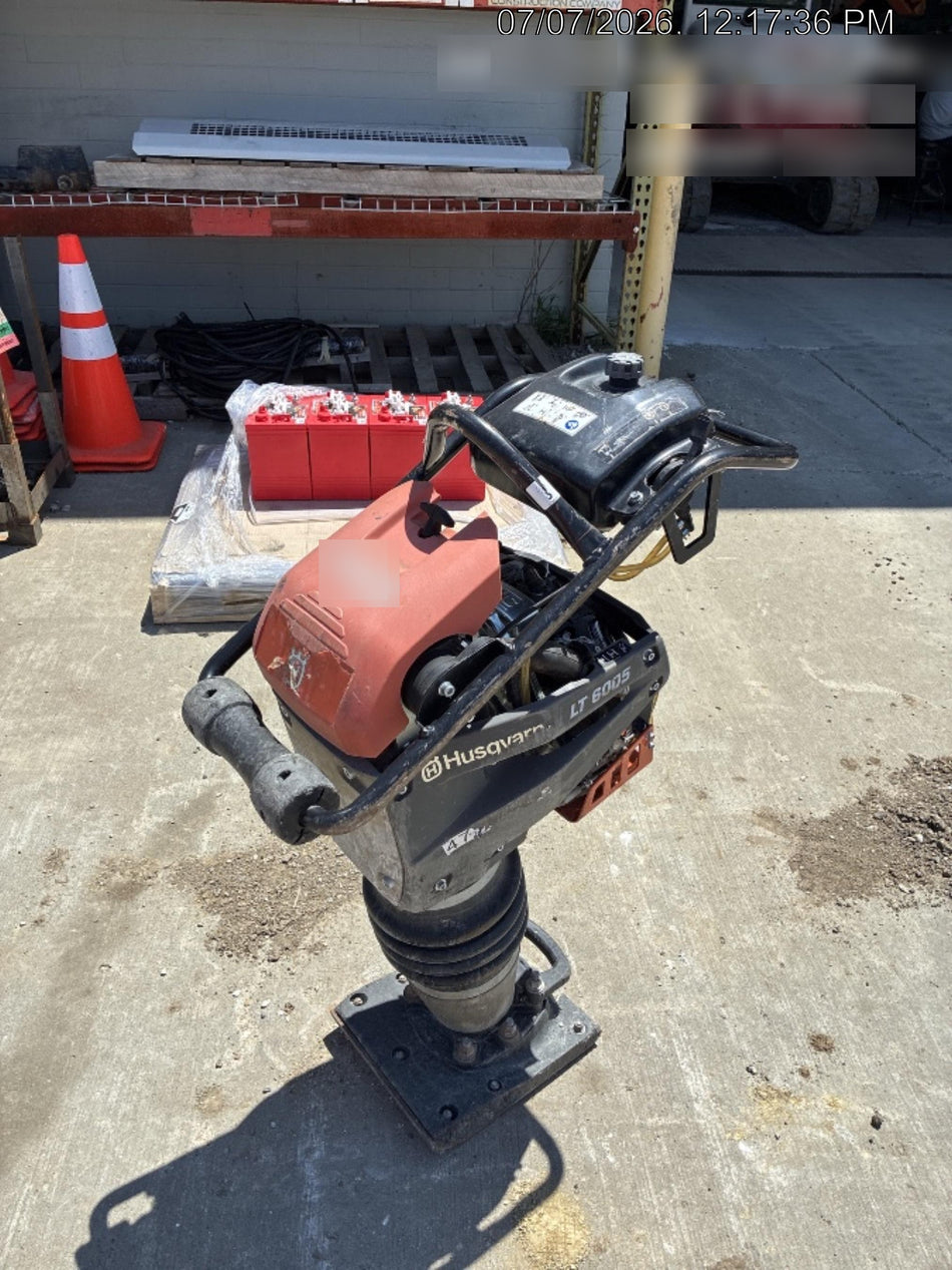 2024 HUSQVARNA LT6005