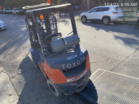 2022 TOYOTA 50-8FGU25