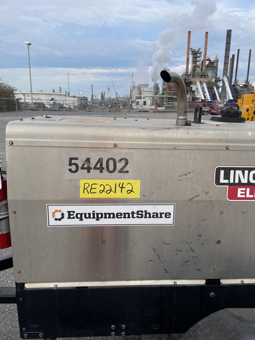 2019 Lincoln Electric Vantage 322 Welder Ready-Pak 3, Two wheel trailer, Fender and Light kit, Cable Rack