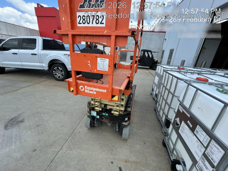 2022 JLG ES1932