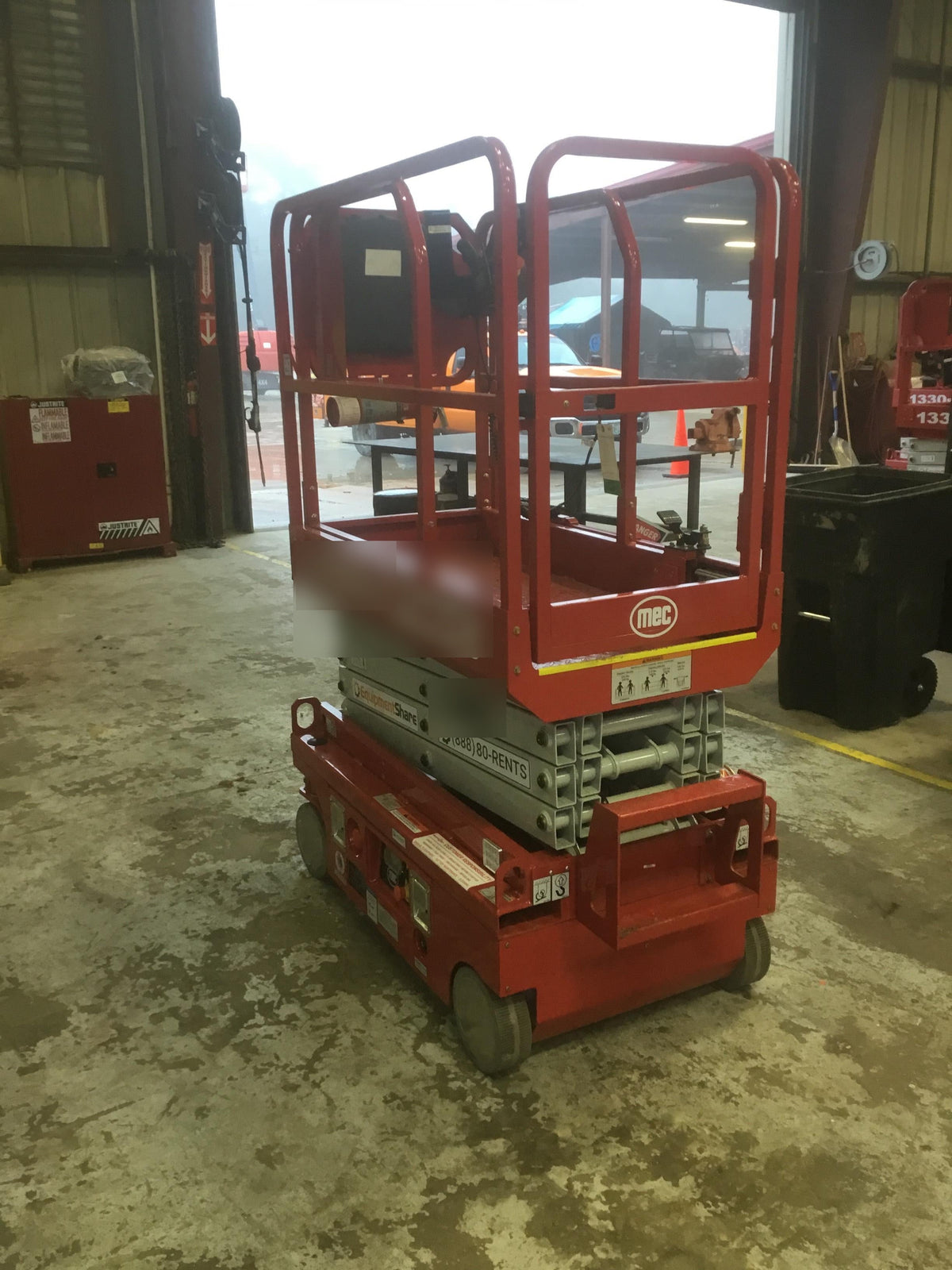 2019 MEC 1330SE MEC 1330SE w/ES Track Hardware, Full Extended 2 Year Warranty