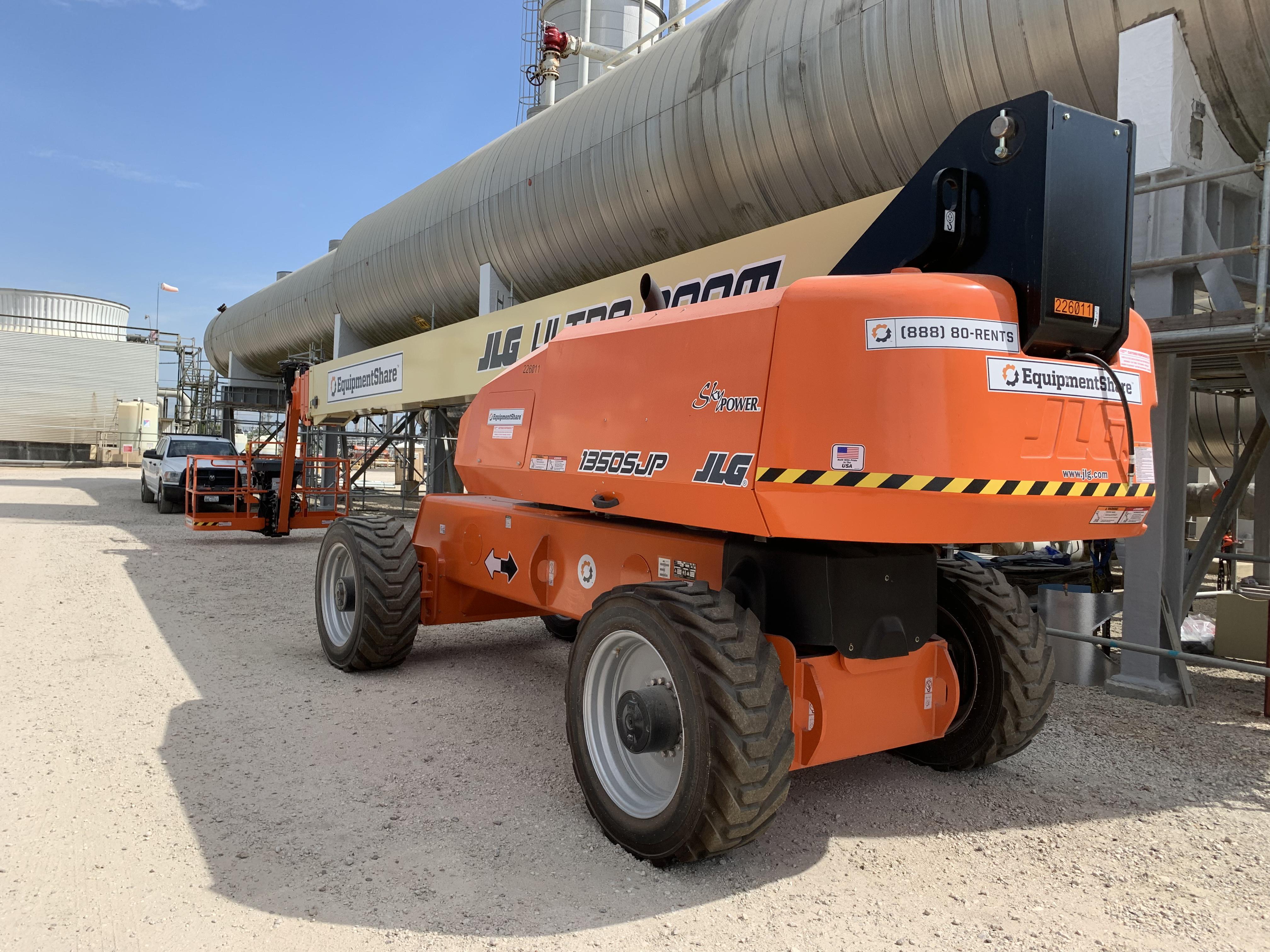 2022 JLG 1350SJP