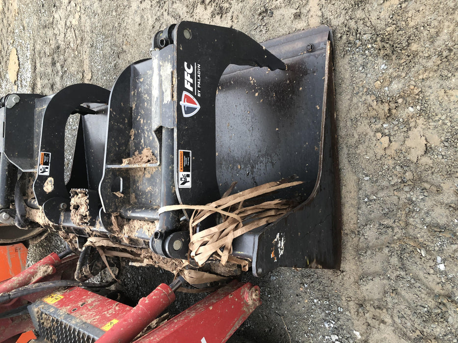 2018 PALADIN 76" Scrap Grapple Bucket - Paladin