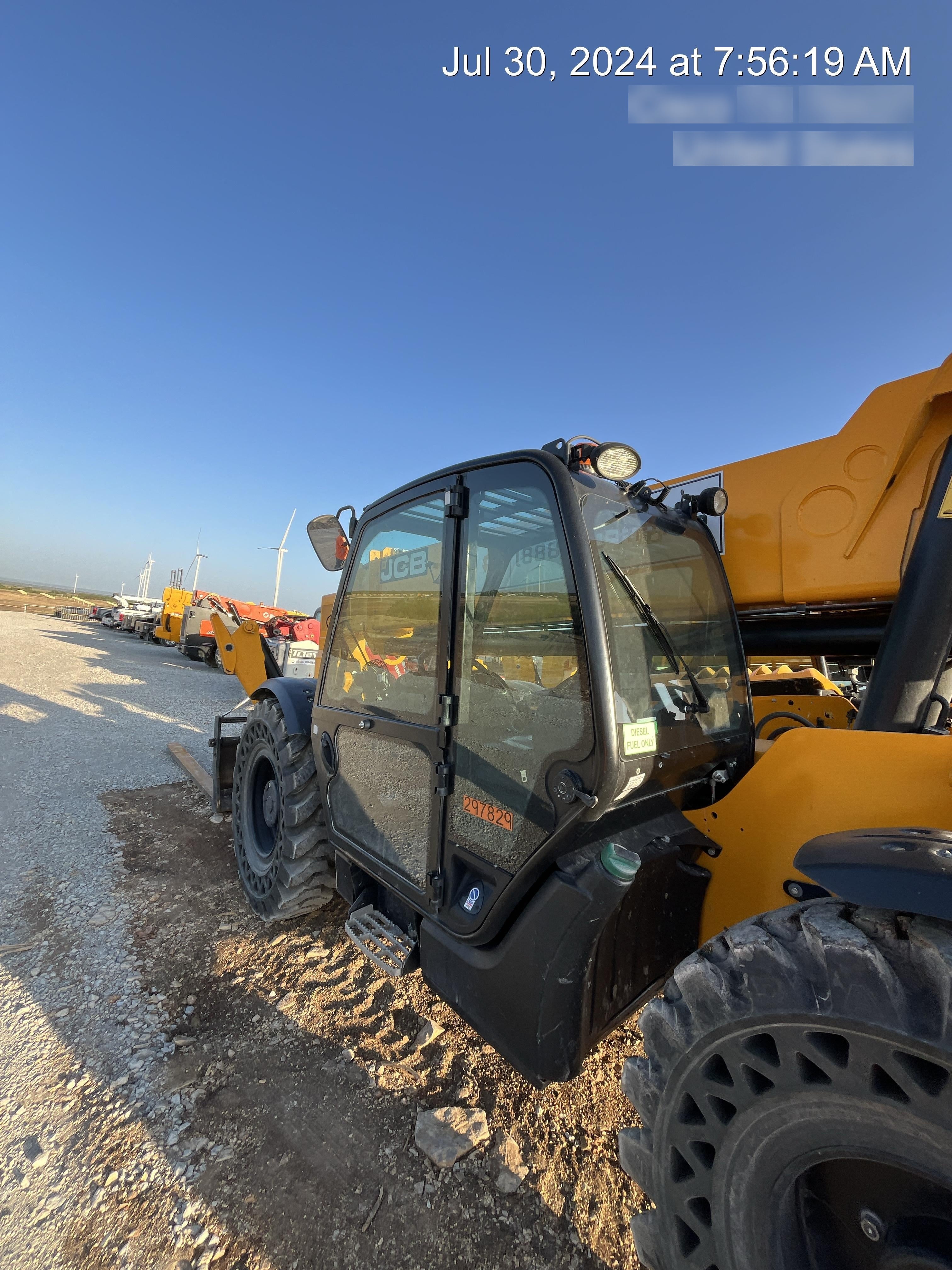 2023 JCB 512-56
