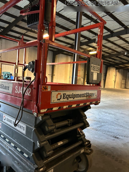 2021 SKYJACK SJ4732
