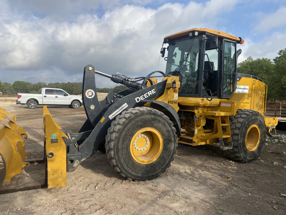 2020 JOHN DEERE 96" Loader Fork Carriage - John Deere