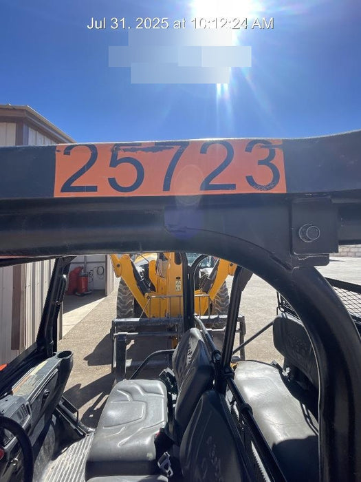 2019 Kubota RTV-X1140 4wd Utility Cart, LED Strobe, Windshield Tempered Glass, Pastic Canopy, Wire Harness Kit, Backup Alarm