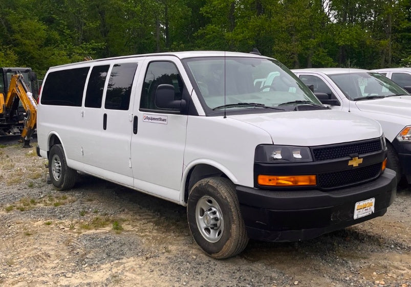 2023 CHEVROLET Express Van - Rental