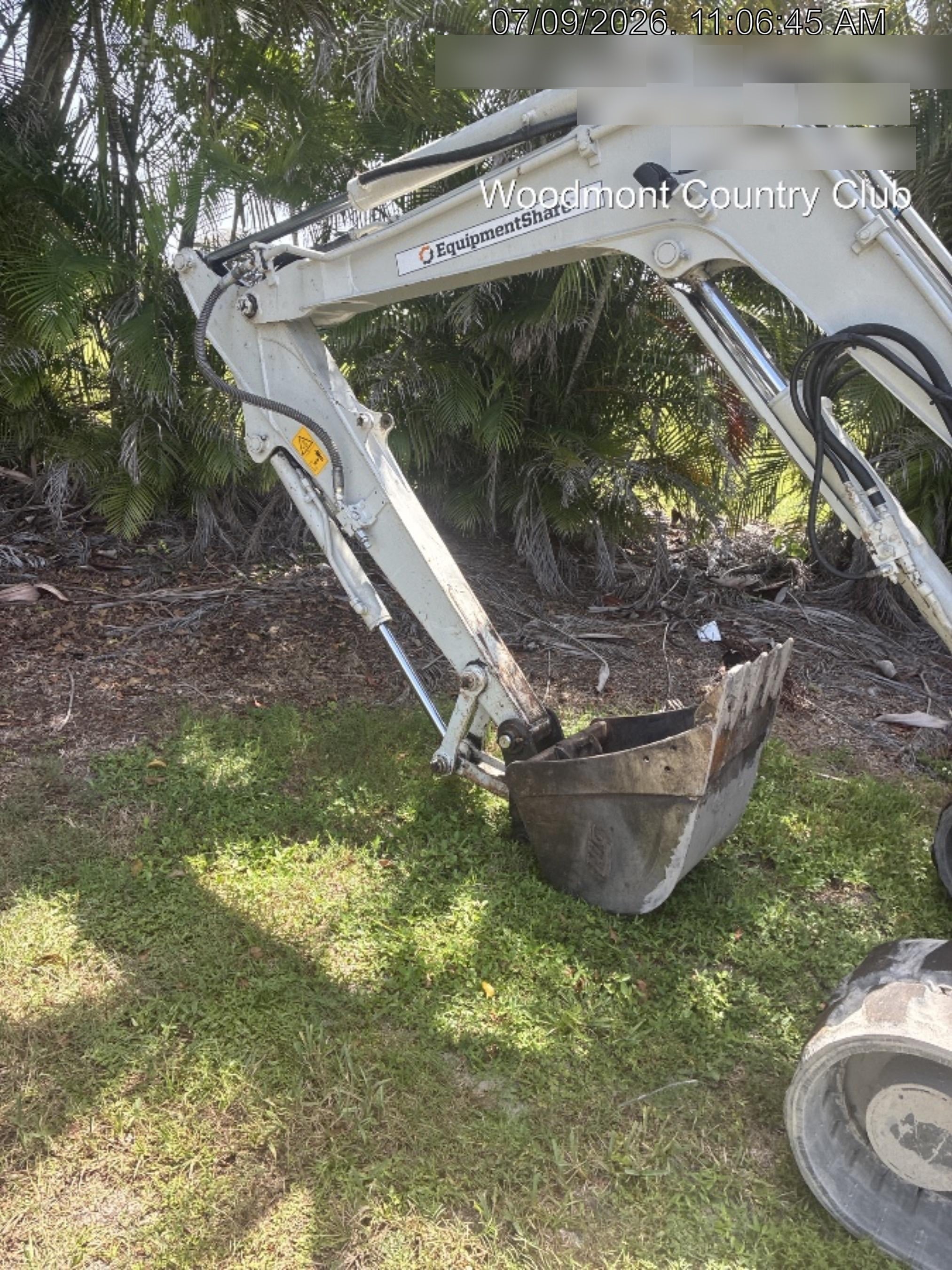 2023 TAKEUCHI TB250-2R