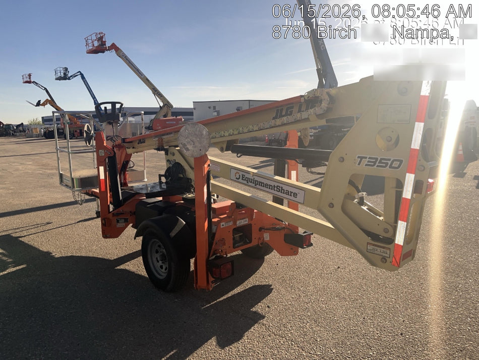 2022 JLG T350