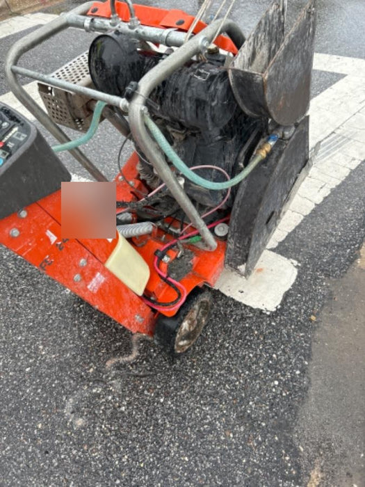 2019 HUSQVARNA FS 524