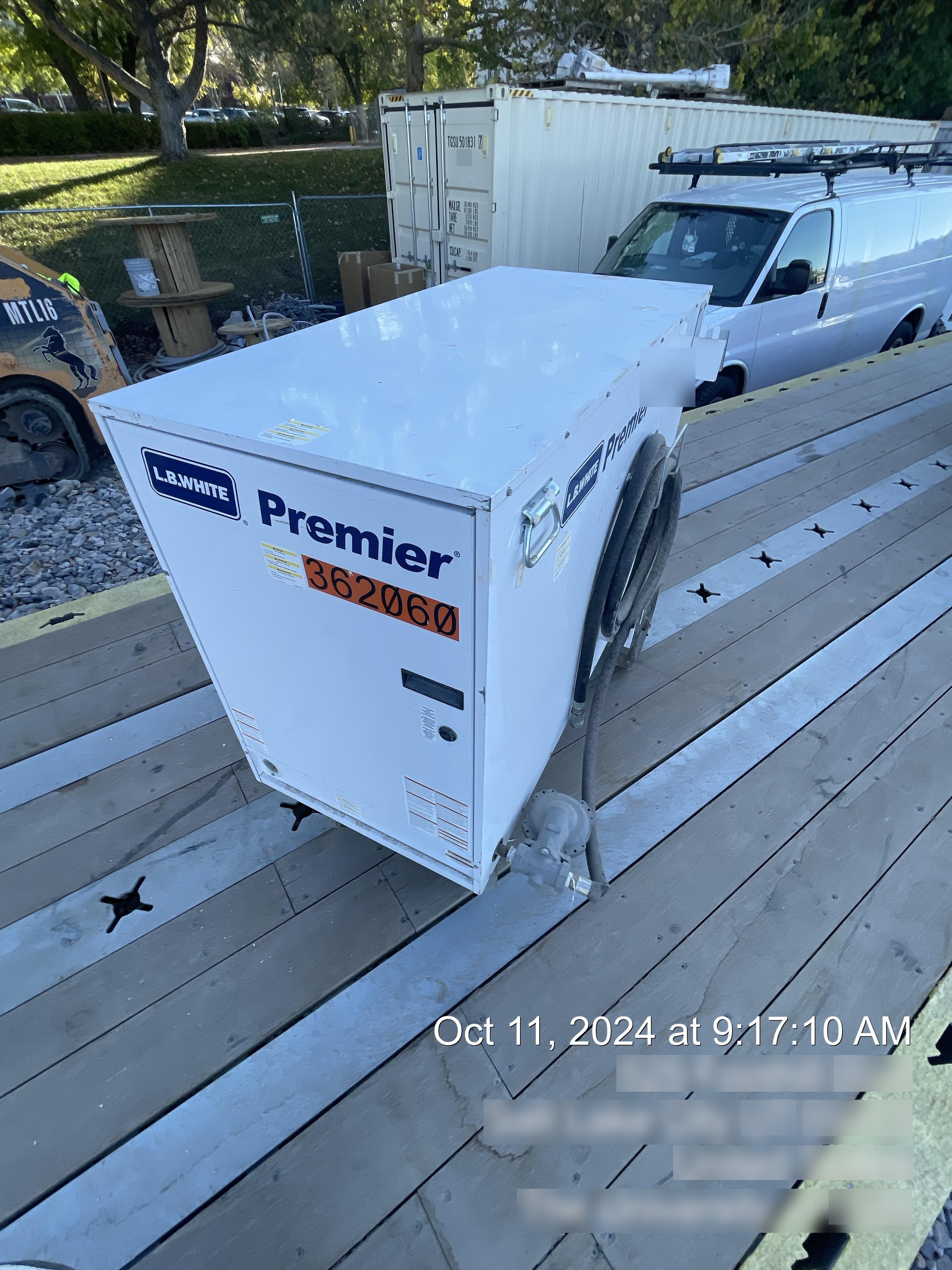 2023 LB WHITE Premier 350 DF 2.0 LINK