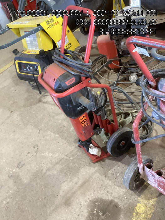 2020 HILTI TE 3000-AVR