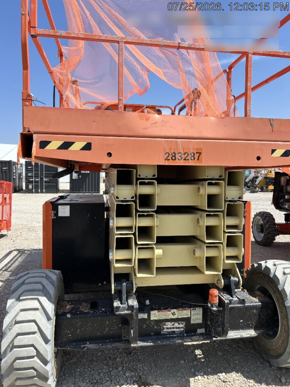 2022 JLG 4394RT