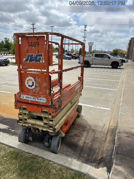 2016 JLG 1930ES