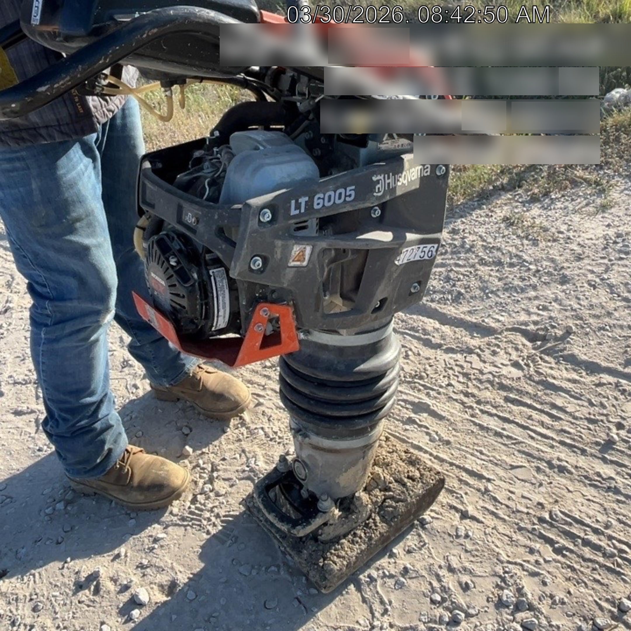 2024 HUSQVARNA LT6005