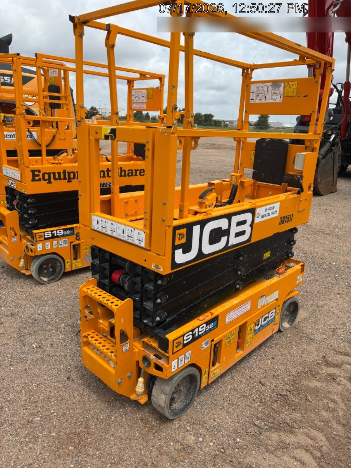 2024 JCB S1932E