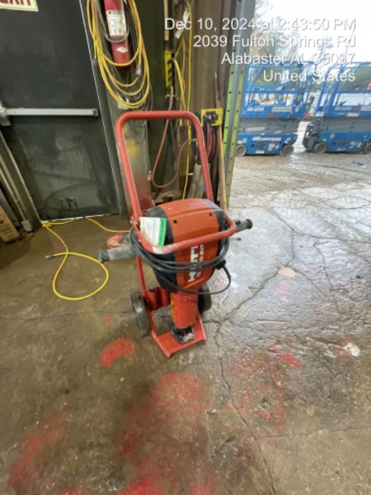 2020 HILTI TE 3000-AVR