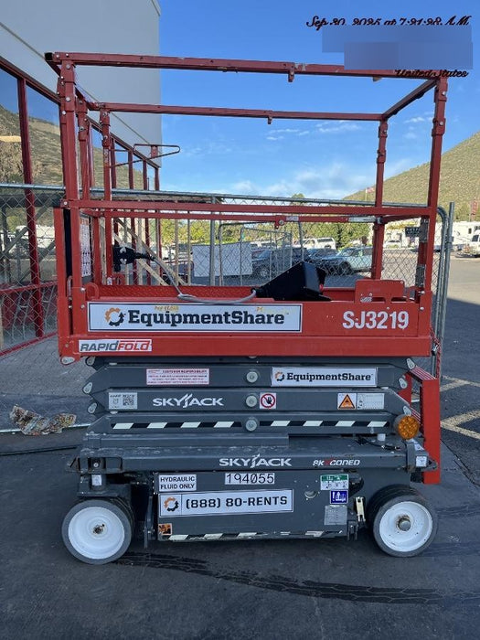 2021 SKYJACK SJ3219