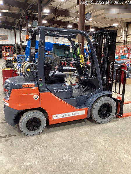 2022 TOYOTA 50-8FGU25